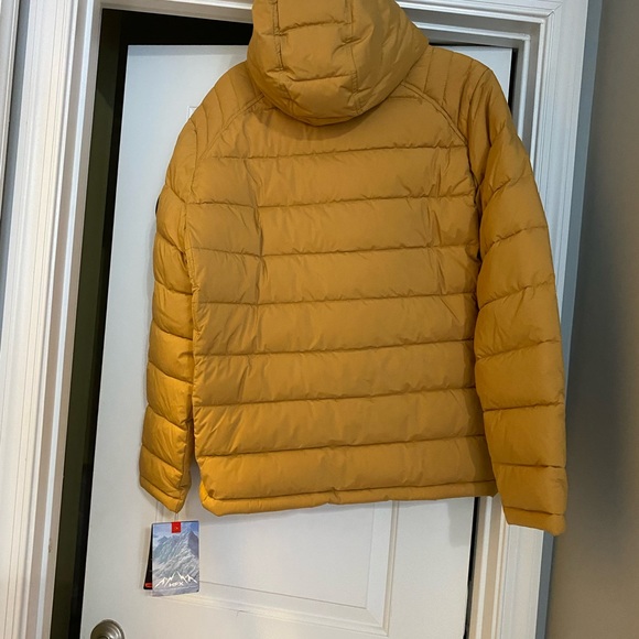 New Men Jackets size Medium, NWT. Hooded Jacket. - Picture 6 of 6